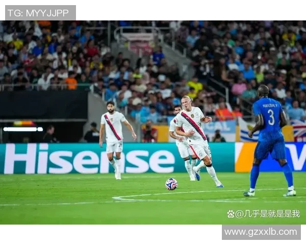 曼城主场3-0战胜波尔图争议判罚引发全场热议与欢呼