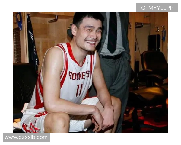 姚明怒火中烧瞬间揭示运动员情绪背后的压力与挑战