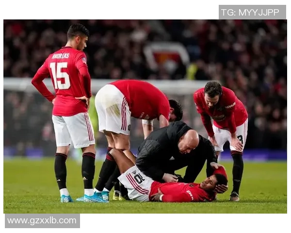 尤文图斯逆转曼联精彩补时进球引发全场狂欢赛后深度解析