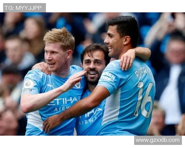 足总杯激战：多特蒙德与曼联2-2平局绝杀瞬间引发全场狂欢战术分析