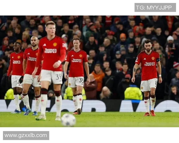 曼联友谊赛大胜AC米兰6-2赛场惊喜瞬间引发热烈讨论