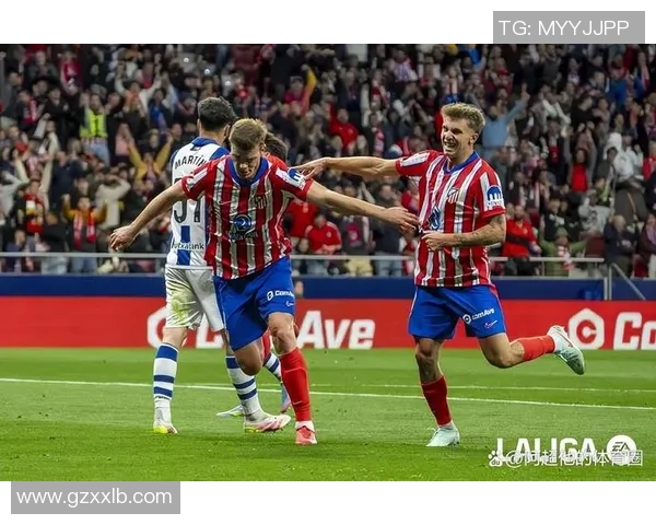 西甲精彩对决多特蒙德3-0战胜那不勒斯帽子戏法引爆全场激情 西甲精彩对决多特蒙德3-0战胜那不勒斯帽子戏法引爆全场激情