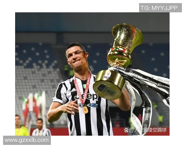 国王杯激战多特蒙德与尤文图斯战平转会传闻引发热议